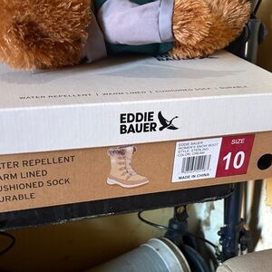 Eddie Bauer Kids' Tan and Cream Snow Boots